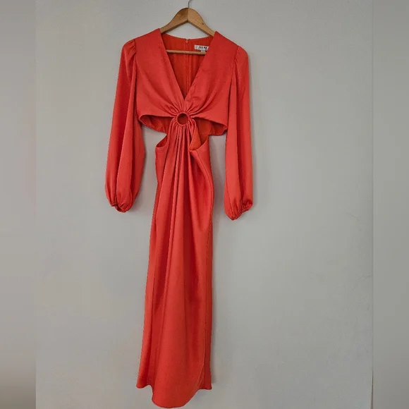 Ever New Giselle Petite Cut-Out Dress 4 - Picture 7 of 15